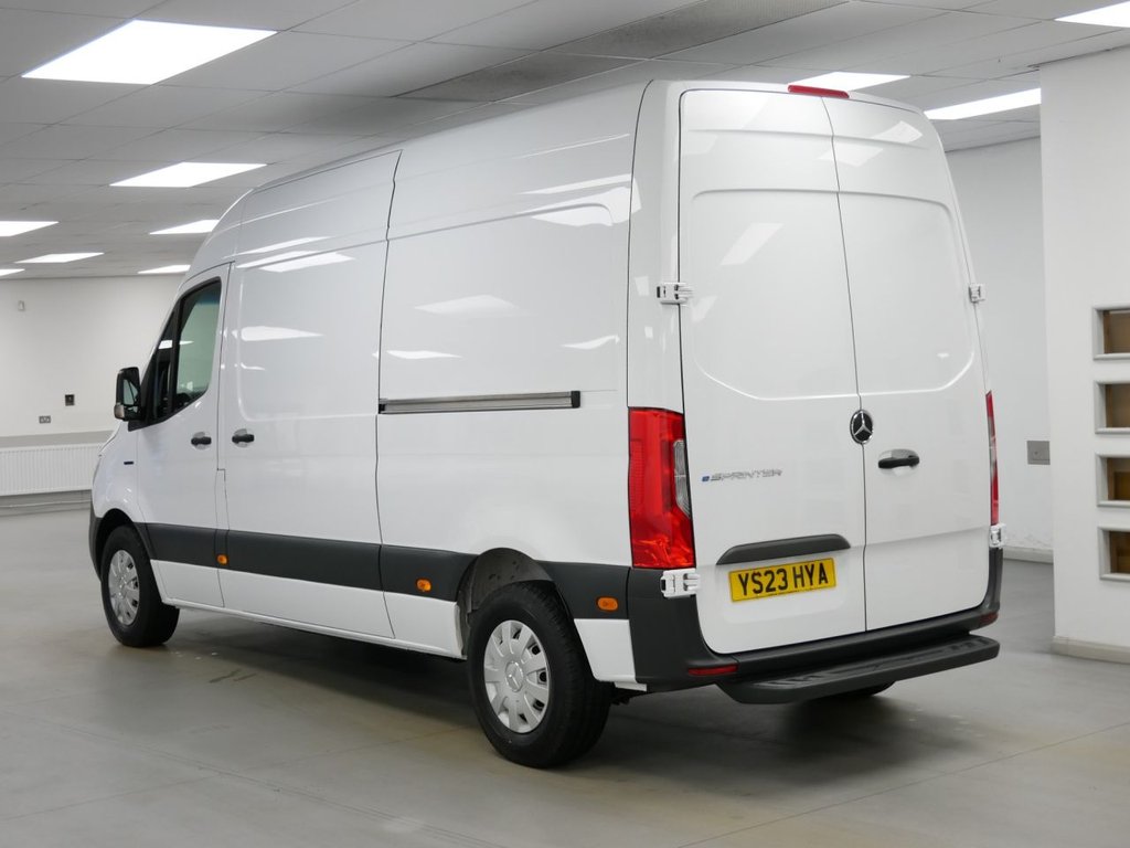 Used Mercedes-Benz Sprinter 2023 for sale - 77593887: Photo 15