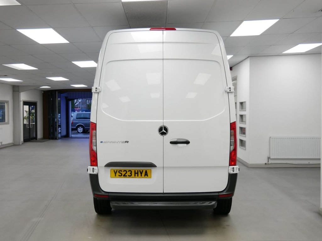 Used Mercedes-Benz Sprinter 2023 for sale - 77593887: Photo 17