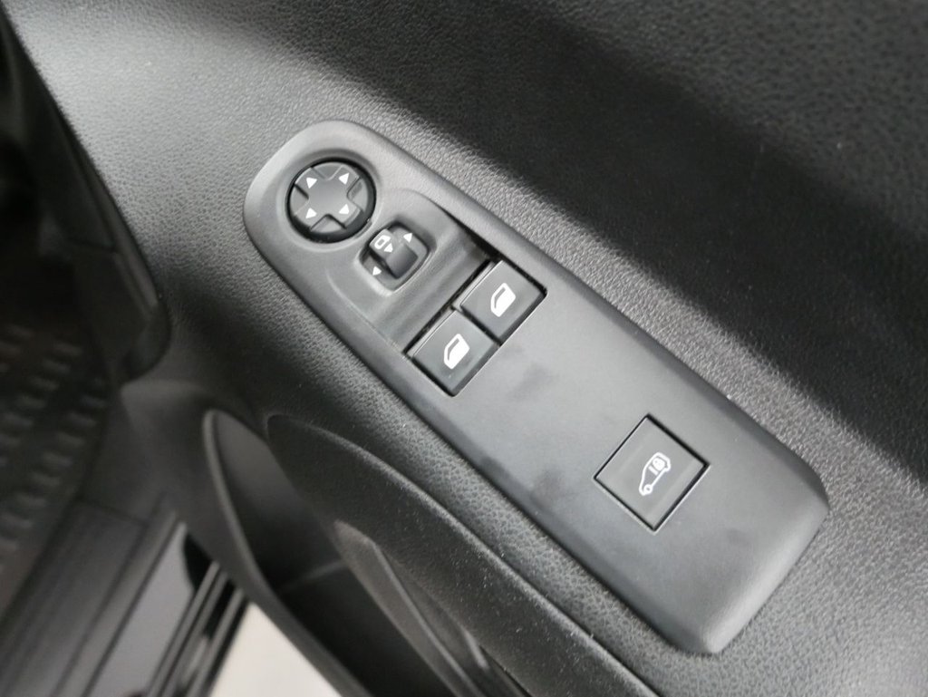 Used Peugeot Partner 2021 for sale - 76855233: Photo 32