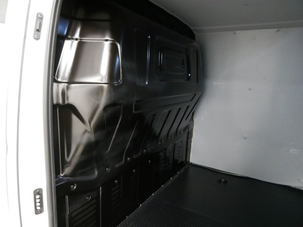 Used Maxus eDeliver 3 2024 for sale - 77966833: Photo 42