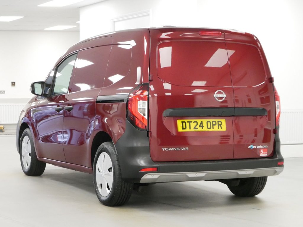 Used Nissan Other 2024 for sale - 77897489: Photo 15