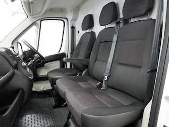 Used Peugeot Boxer 2019 for sale - 76039399: Photo