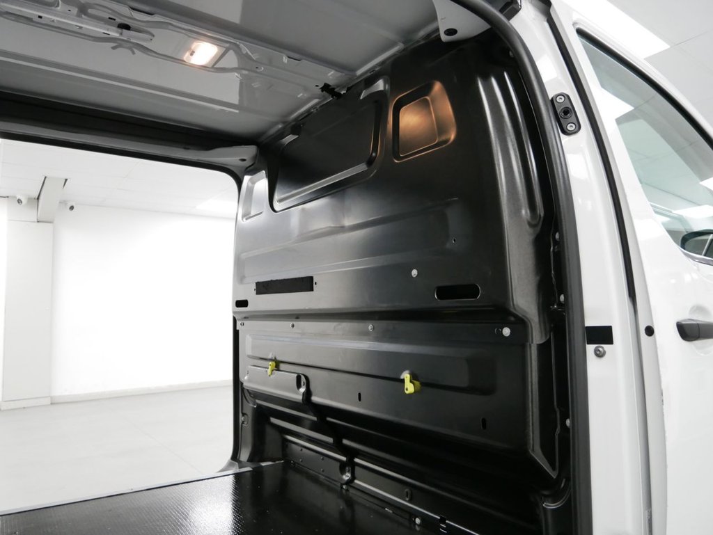 Used Peugeot Expert 2022 for sale - 77161669: Photo 41