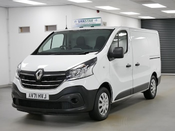 Renault Trafic feature image