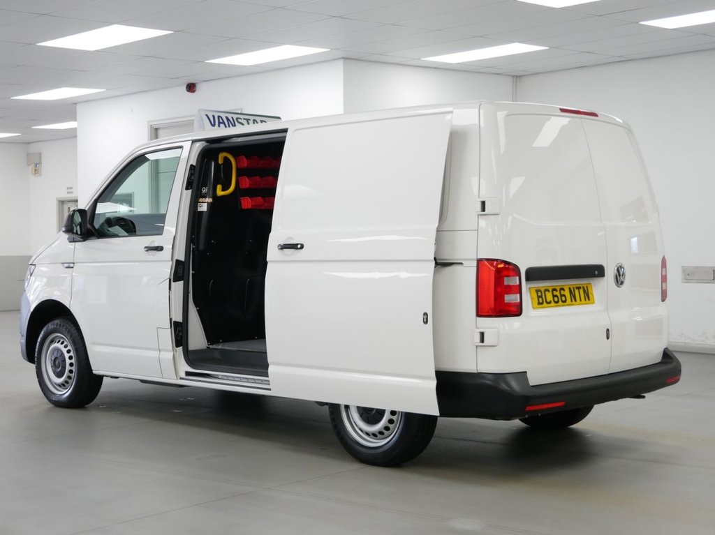 Used Volkswagen Transporter 2017 for sale - 76867306: Photo 25