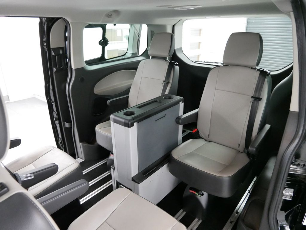 Used Ford Tourneo Custom 2017 for sale - 76509719: Photo 49