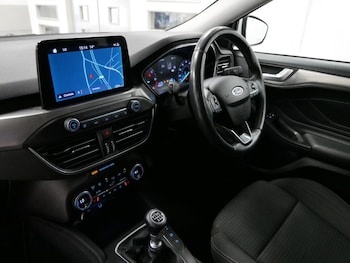 Used Ford Focus 2019 for sale - 76429820: Photo