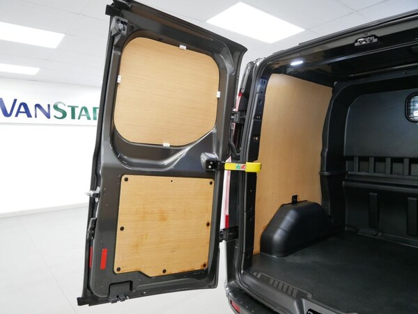 Used Ford Transit Custom 2019 for sale - 74391276: Photo 32
