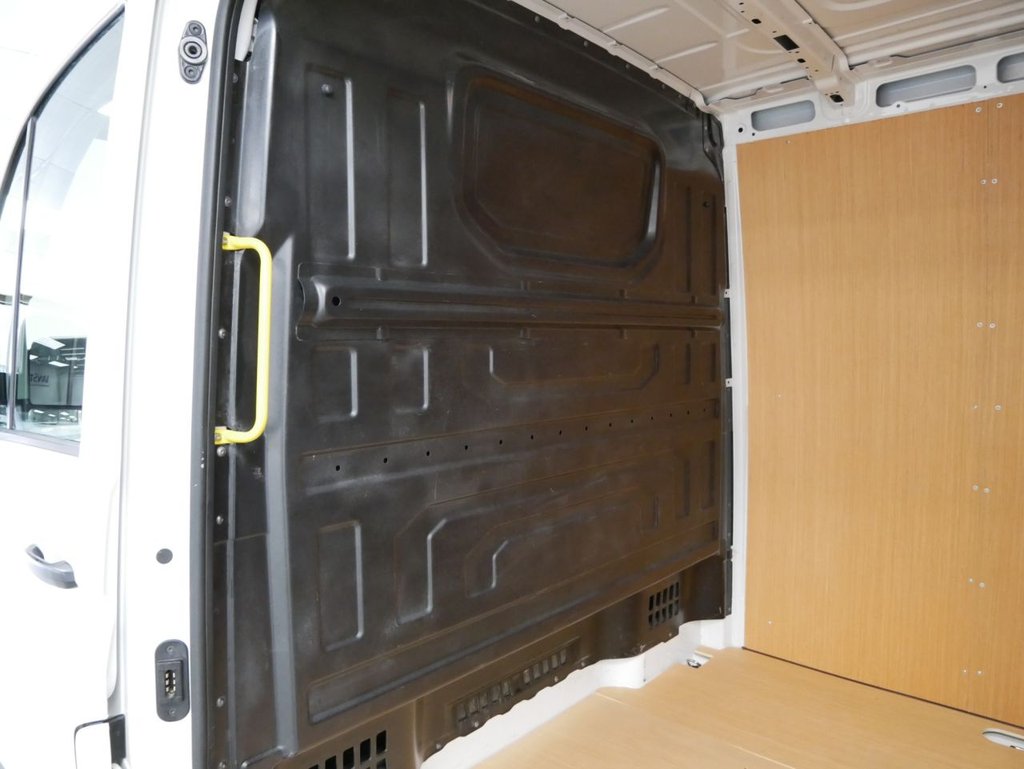 Used Volkswagen Crafter 2023 for sale - 77620893: Photo 29