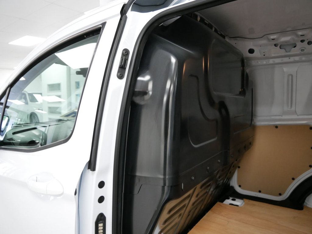 Used Ford Transit Courier 2022 for sale - 77734201: Photo 36
