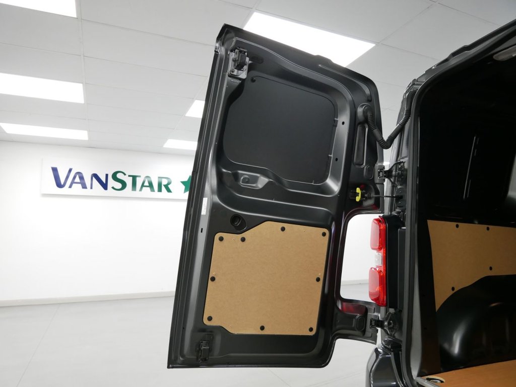 Used Peugeot Expert 2024 for sale - 77593891: Photo 41