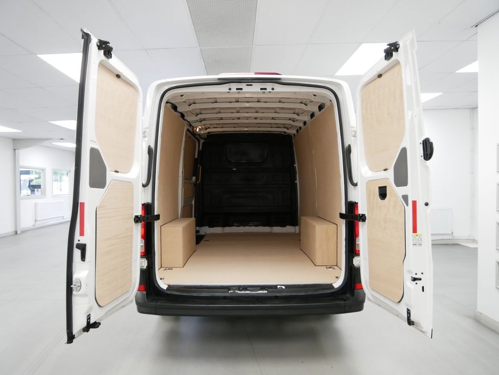 Used Volkswagen Crafter 2023 for sale - 77806323: Photo 2