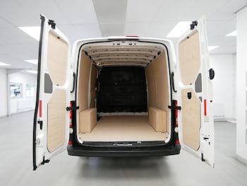 Used Volkswagen Crafter 2023 for sale - 77806323: Photo