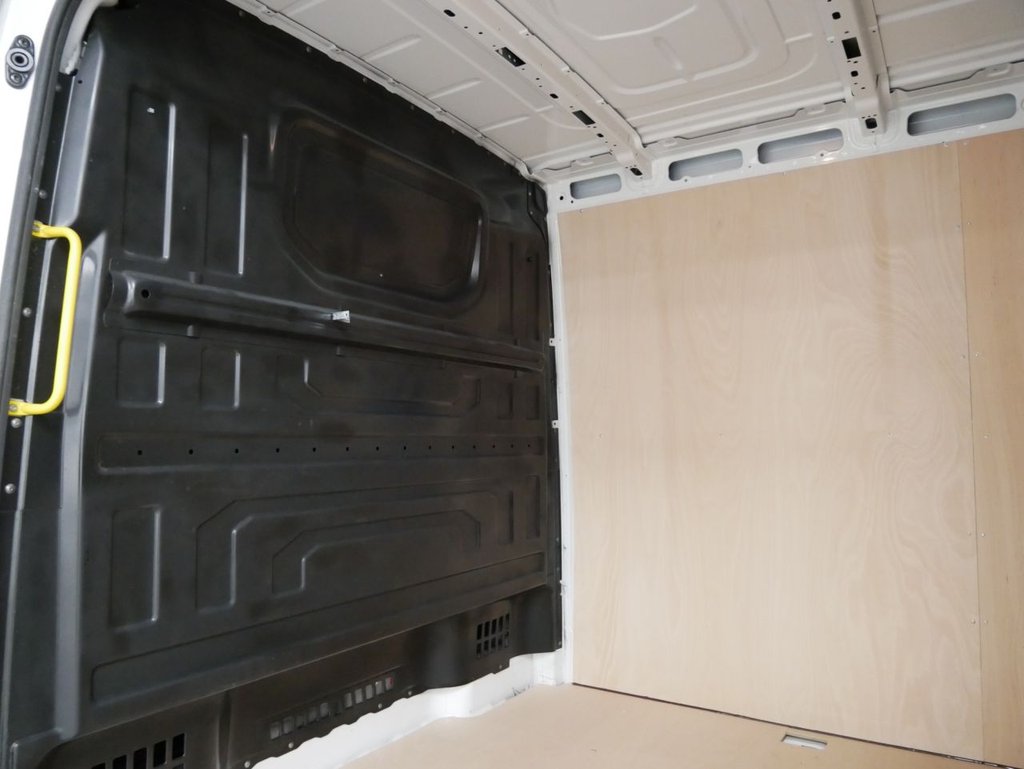 Used Volkswagen Crafter 2023 for sale - 77806323: Photo 34