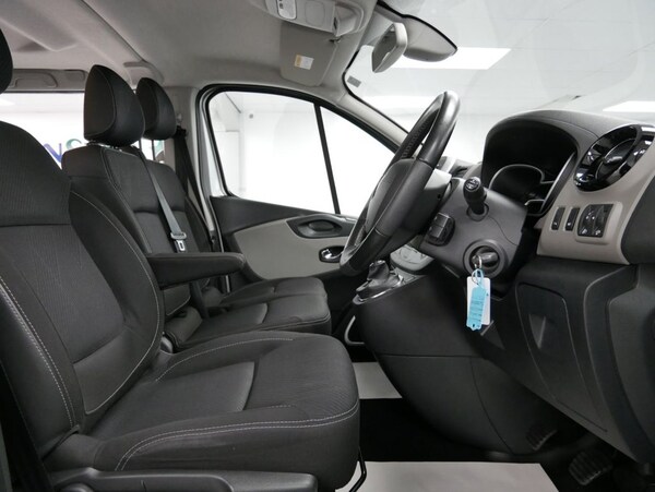 Used Renault Trafic 2017 for sale - 73772608: Photo 25