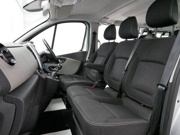 Used Renault Trafic 2017 for sale - 73772608: Photo 27