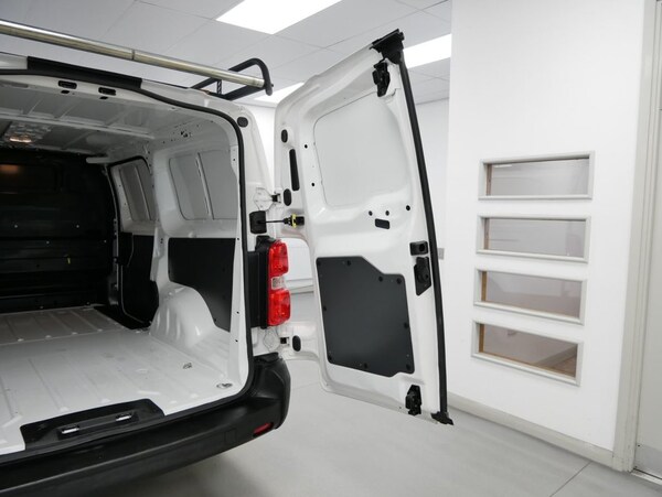 Used Toyota ProAce 2022 for sale - 75503096: Photo 28