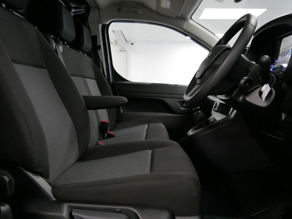 Vehicle 33
