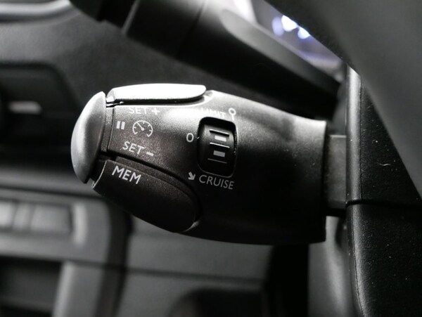 Used Citroen Dispatch 2023 for sale - 74443111: Photo 34