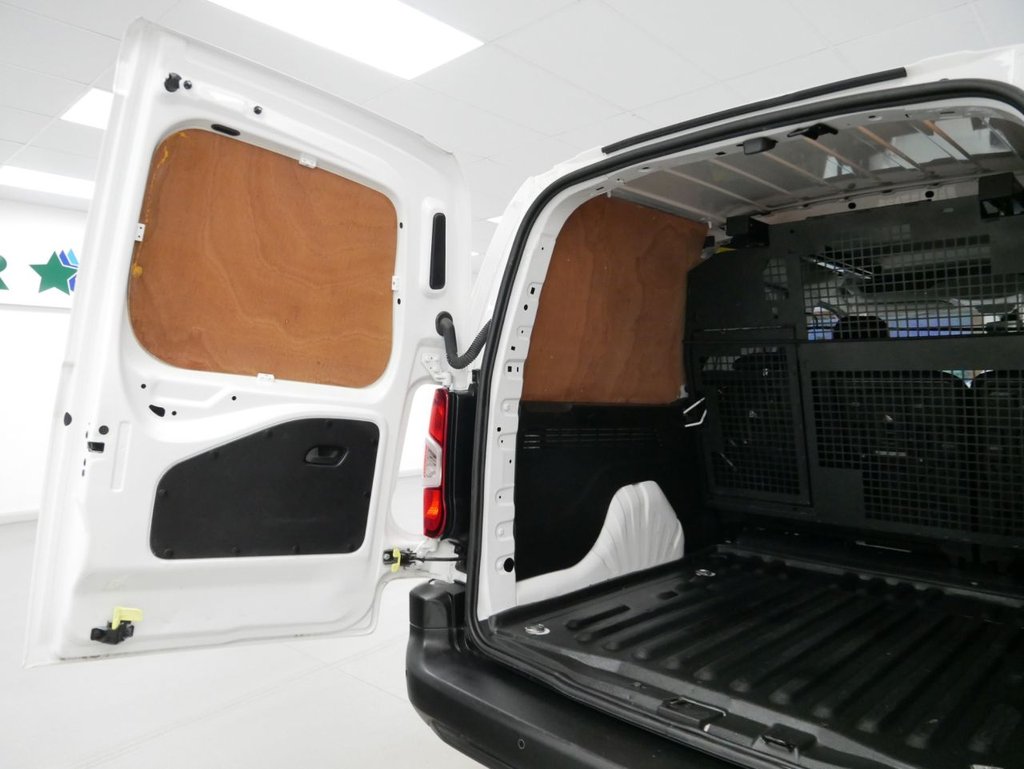 Used Peugeot Partner 2021 for sale - 77966951: Photo 41