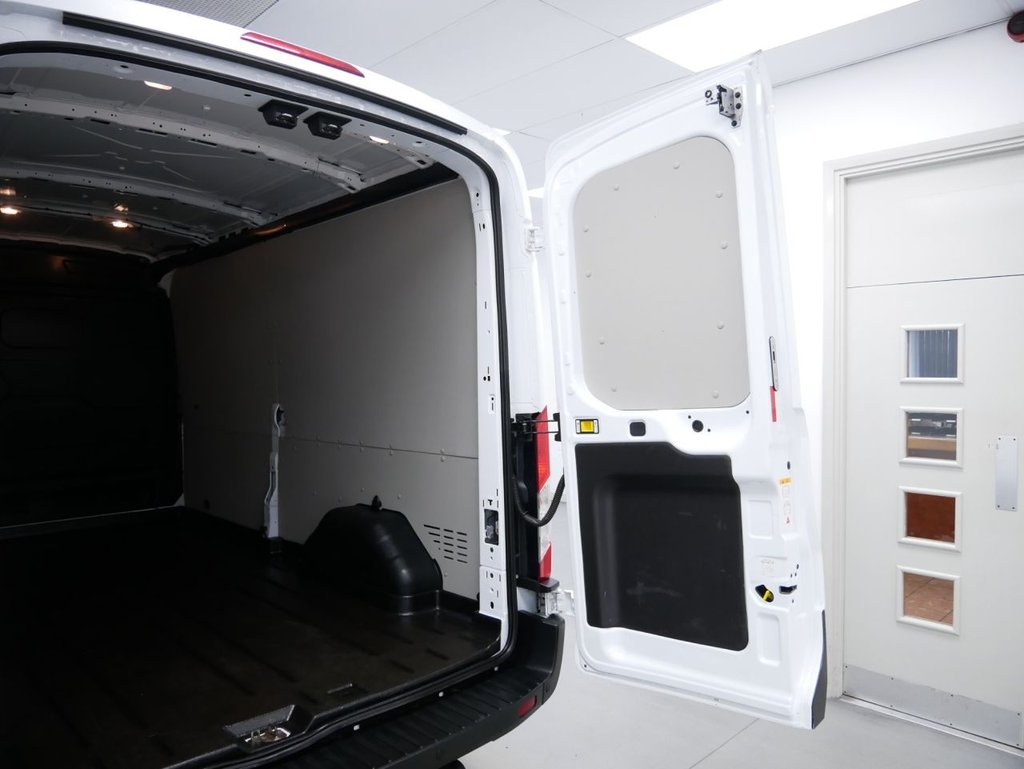 Used Ford Transit 2022 for sale - 77101082: Photo 29