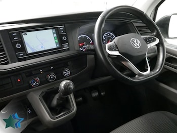 Used Volkswagen Transporter 2024 for sale - 79154711: Photo
