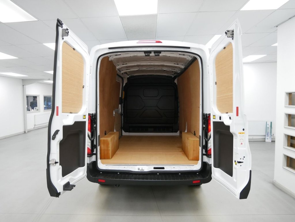 Used Ford Transit 2023 for sale - 77935996: Photo 2