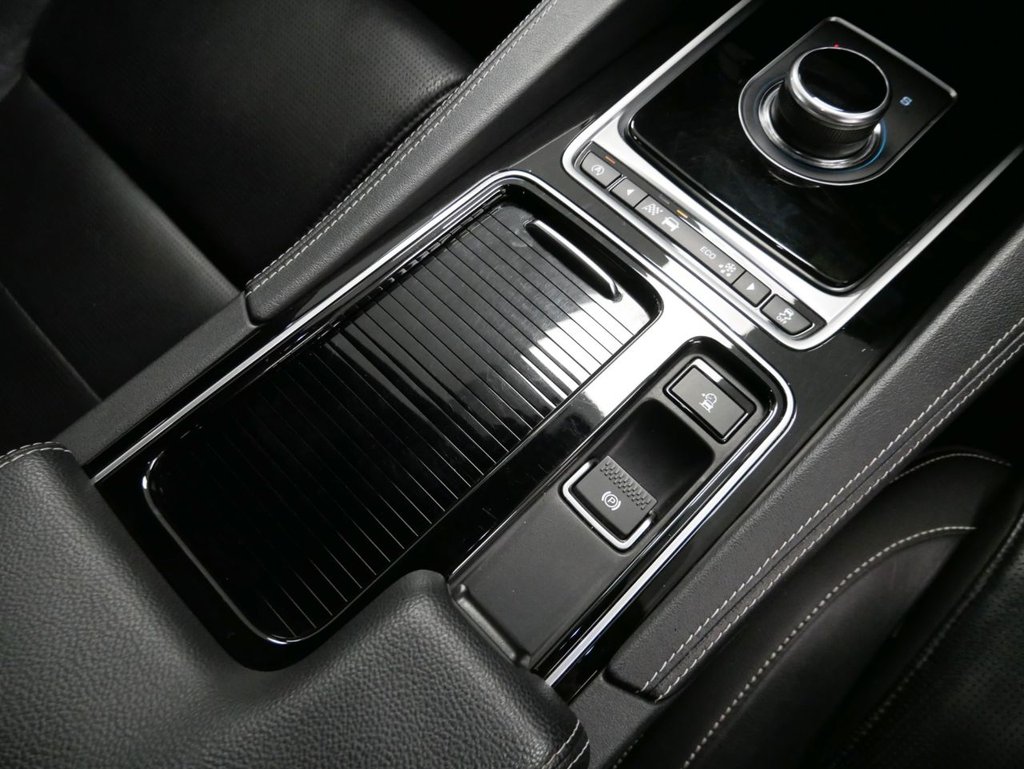 Used Jaguar F-Pace 2017 for sale - 77302008: Photo 27