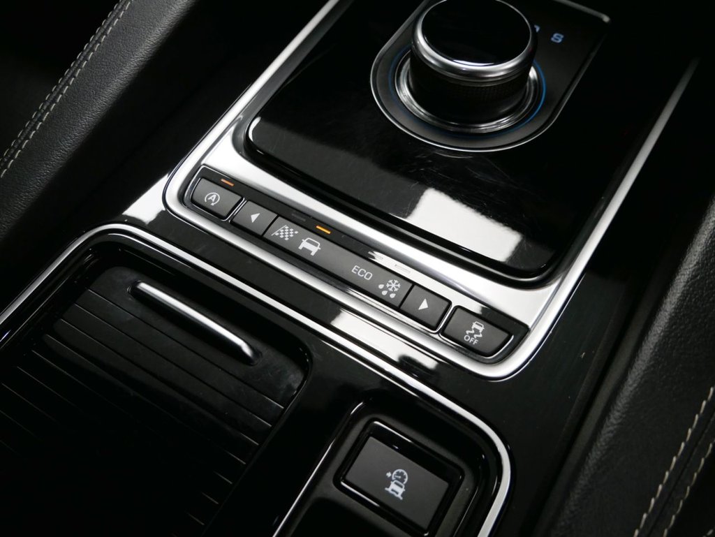 Used Jaguar F-Pace 2017 for sale - 77302008: Photo 28