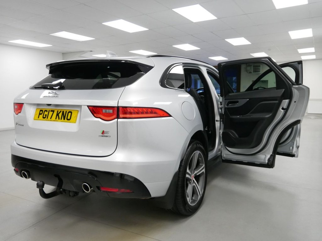 Used Jaguar F-Pace 2017 for sale - 77302008: Photo 34