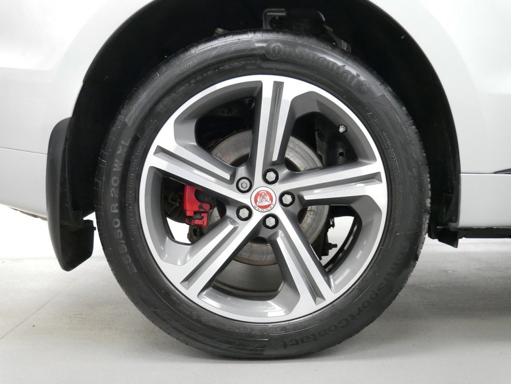 Used Jaguar F-Pace 2017 for sale - 77302008: Photo 36