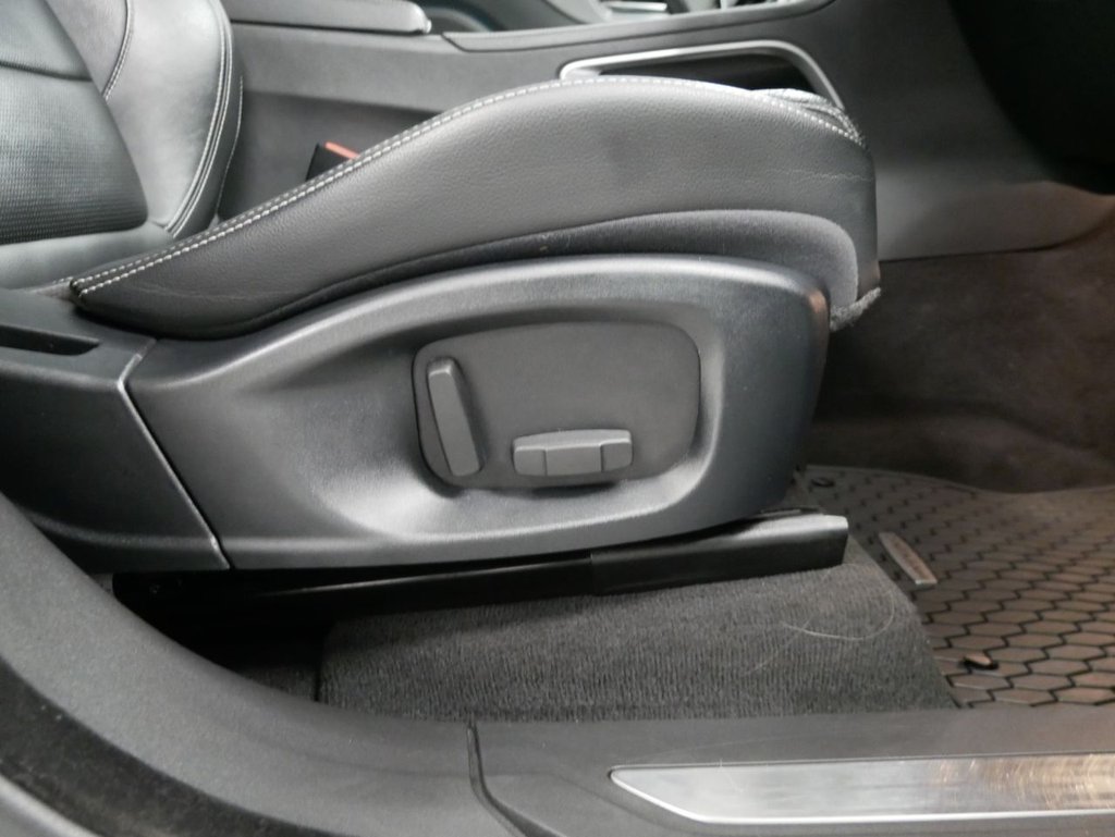 Used Jaguar F-Pace 2017 for sale - 77302008: Photo 46