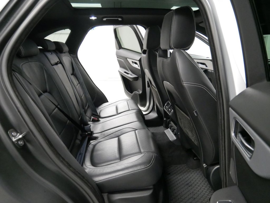 Used Jaguar F-Pace 2017 for sale - 77302008: Photo 50
