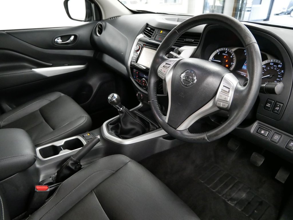 Used Nissan Navara 2018 for sale - 76345357: Photo 17