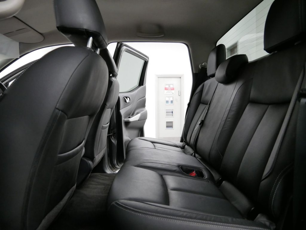 Used Nissan Navara 2018 for sale - 76345357: Photo 34