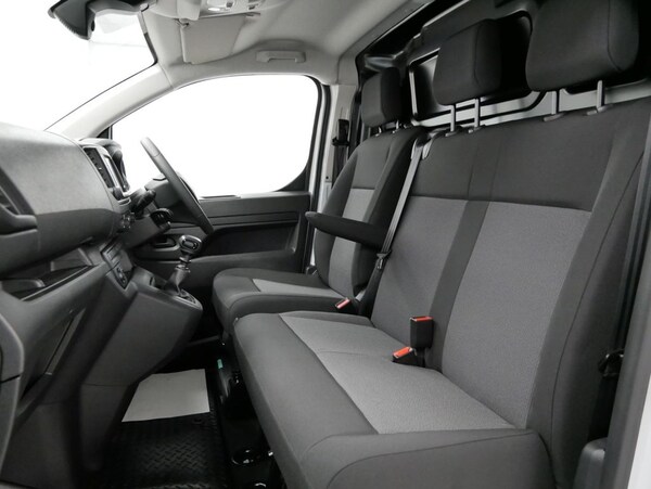 Used Vauxhall Vivaro 2023 for sale - 74355859: Photo 4