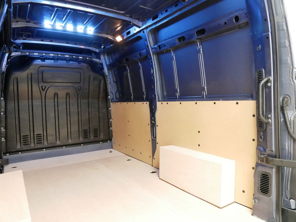 Used Nissan NV400 2021 for sale - 76395901: Photo 30