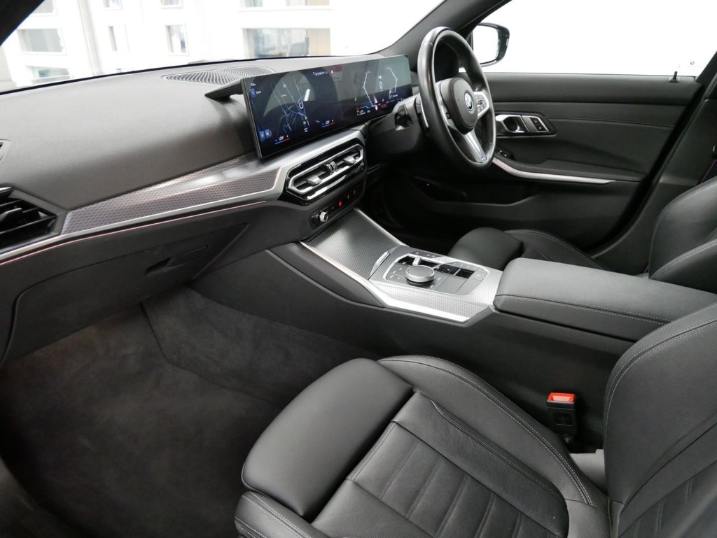 Used BMW 3 Series 2023 for sale - 77520646: Photo 32