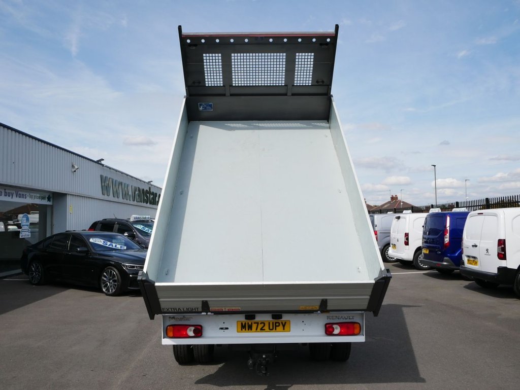 Vehicle 33