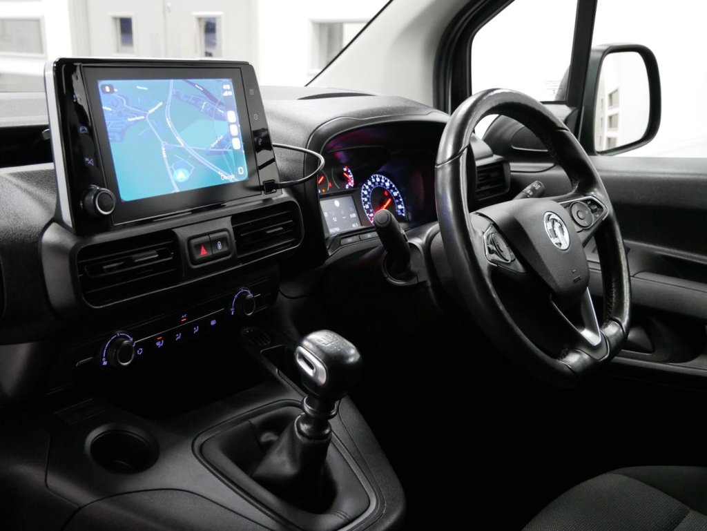 Used Vauxhall Combo 2023 for sale - 77199945: Photo 2