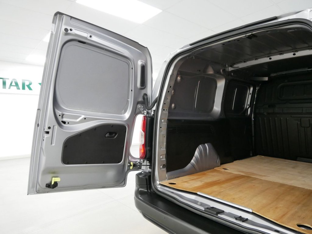 Used Vauxhall Combo 2023 for sale - 77199945: Photo 40