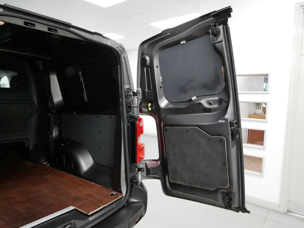 Used Vauxhall Vivaro 2023 for sale - 77620887: Photo 41