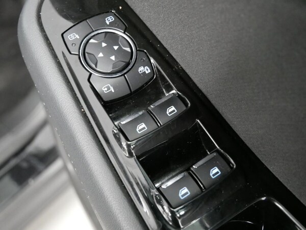 Used Ford Galaxy 2019 for sale - 76118780: Photo 34