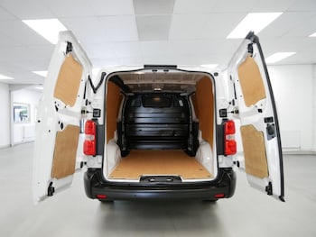 Used Peugeot Expert 2023 for sale - 77620908: Photo