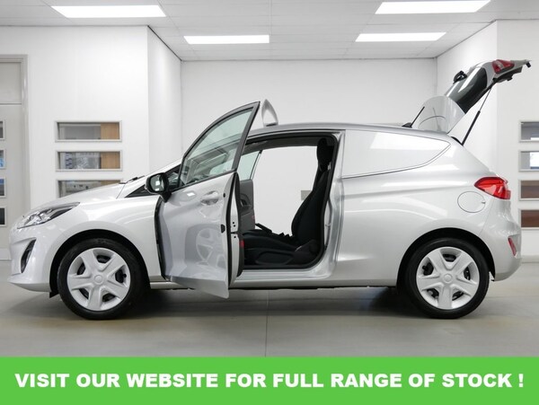 Used Ford Fiesta Van 2020 for sale - 74401751: Photo 16