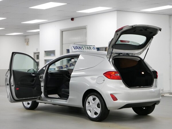 Used Ford Fiesta Van 2020 for sale - 74401751: Photo 19