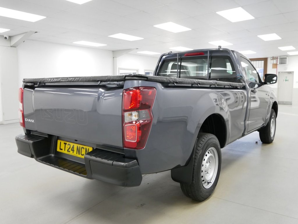 Used Isuzu D-Max 2024 for sale - 77038041: Photo 2