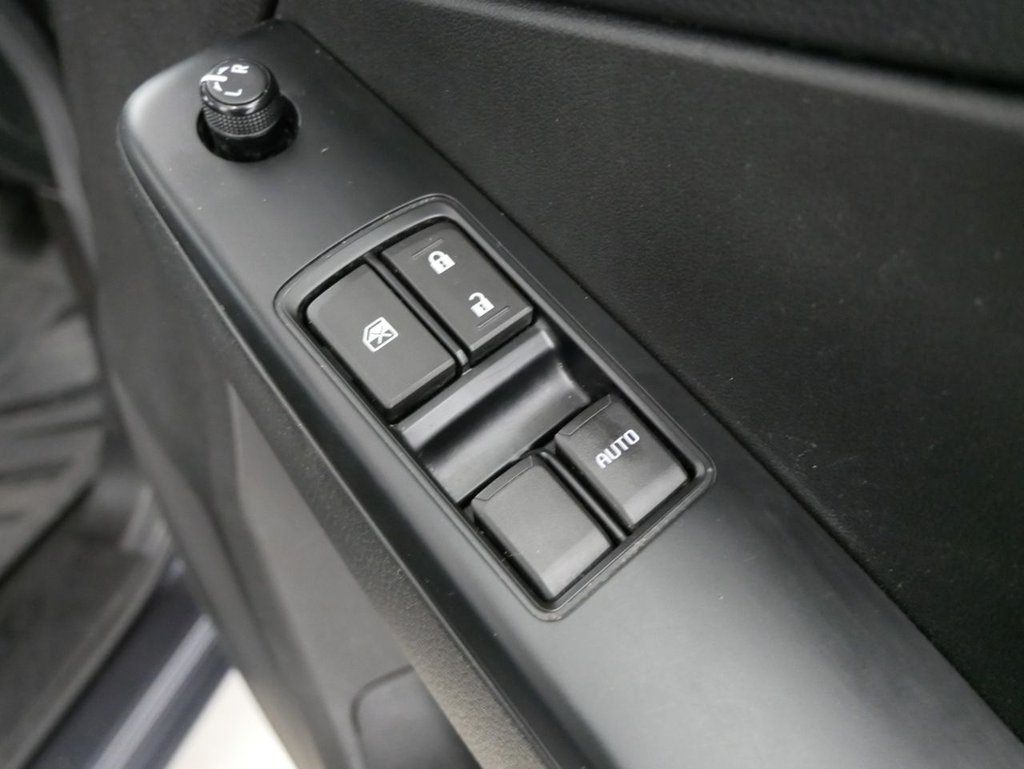 Used Isuzu D-Max 2024 for sale - 77038041: Photo 25