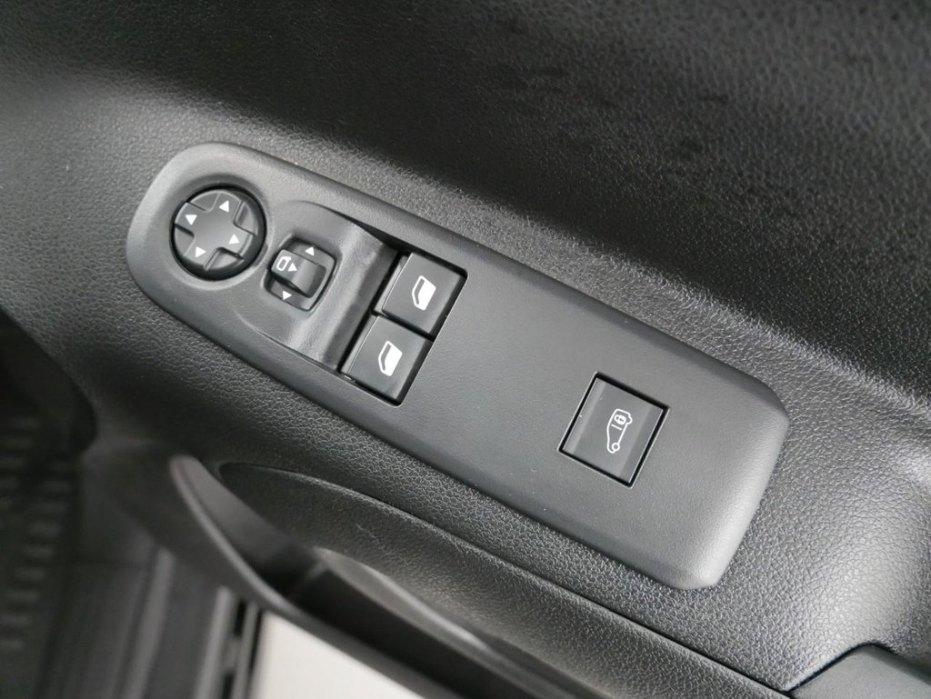 Used Peugeot Partner 2022 for sale - 77748439: Photo 28