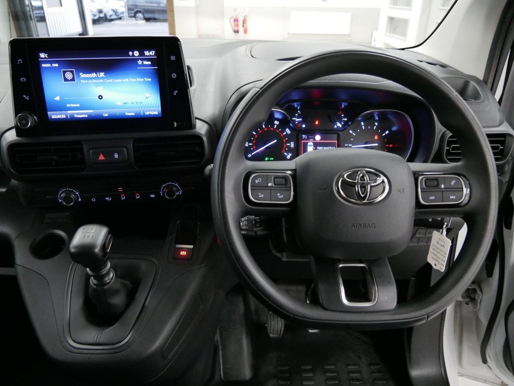 Used Toyota ProAce 2022 for sale - 76623267: Photo 17